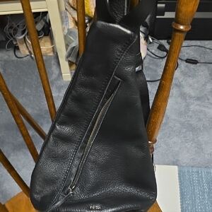 Black Men's Leather Sling Bag